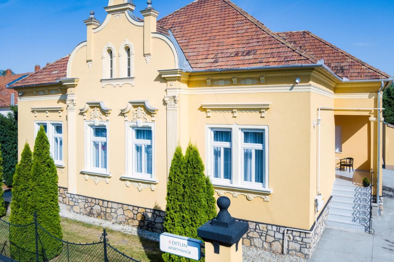 Ditlin Apartmanok Pápa Dış mekan fotoğraf